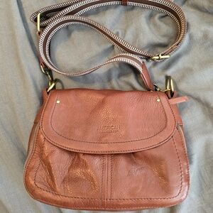 American Leather Co - Marino Crossbody with Built-In Wallet